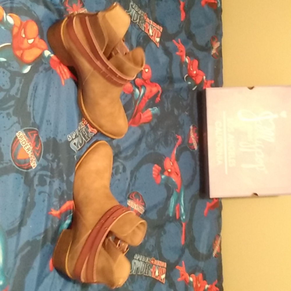Woman half boots